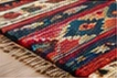 Kırmızı ve mavi geometrik desenli kilim